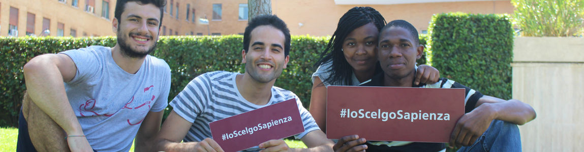 studenti sul prato
