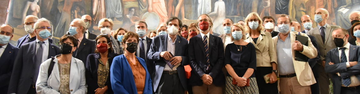 foto di Stefania Sepulcri Giorgio Parisi e la rettrice Antonella Polimeni durante la cerimonia in suo onore per il nobel
