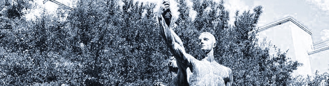 Monumento agli studenti caduti durante la prima guerra mondiale