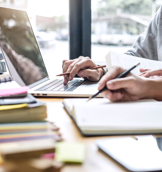 Borse collaborazione per tutorato in favore di studenti con disabilità e studenti con DSA