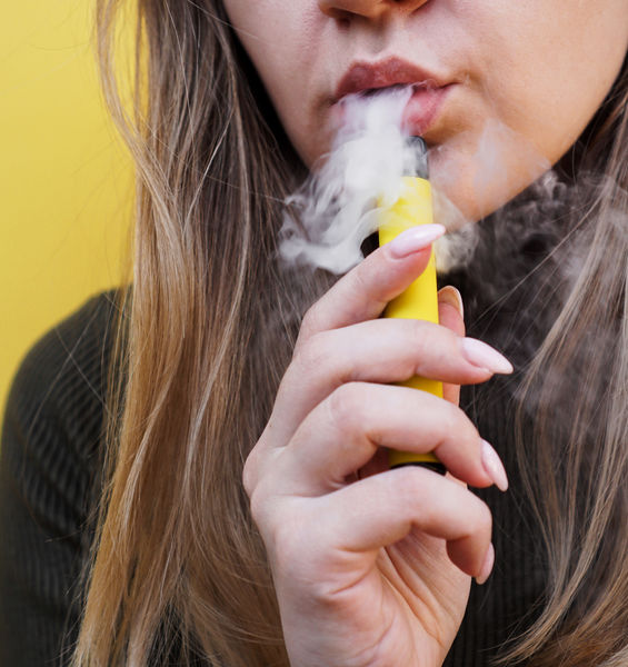 Sigarette elettroniche: così influenzano i microRNA circolanti