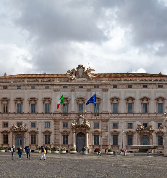  Massimo Luciani tra i quattro giudici eletti alla Consulta