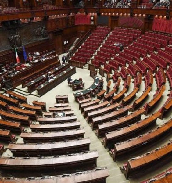 CRUI – 6 tirocini curriculari presso la Camera dei Deputati 