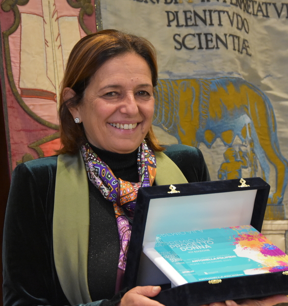 Premio Donna della Fondazione Aila alla Rettrice