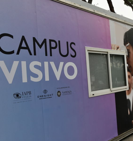 Visite oculistiche e occhiali da vista gratuiti per studentesse e studenti