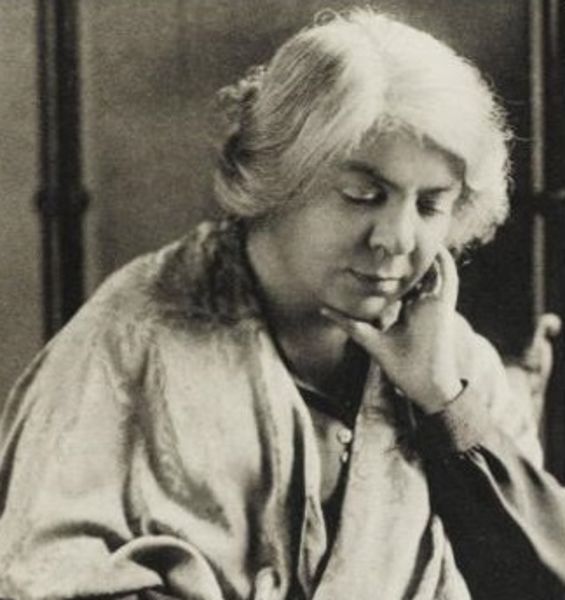 Grazia Deledda, un Nobel dimenticato