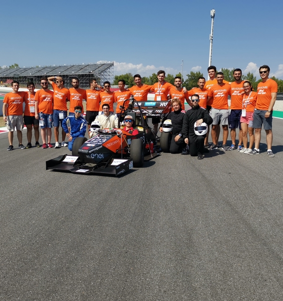 Participate in Formula Student Electric with Sapienza Fast Charge!