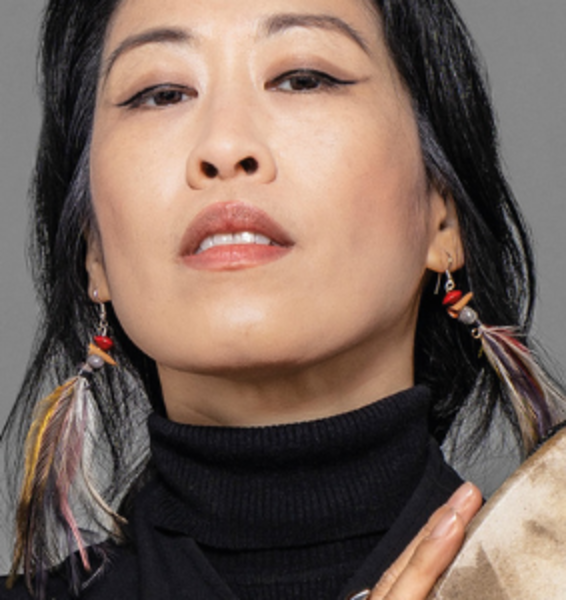 Raki: weaving transcultural songlines 