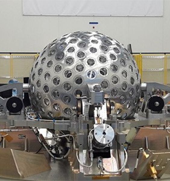 Buon compleanno LARES: il satellite della Scuola di Ingegneria Aerospaziale compie dieci anni 