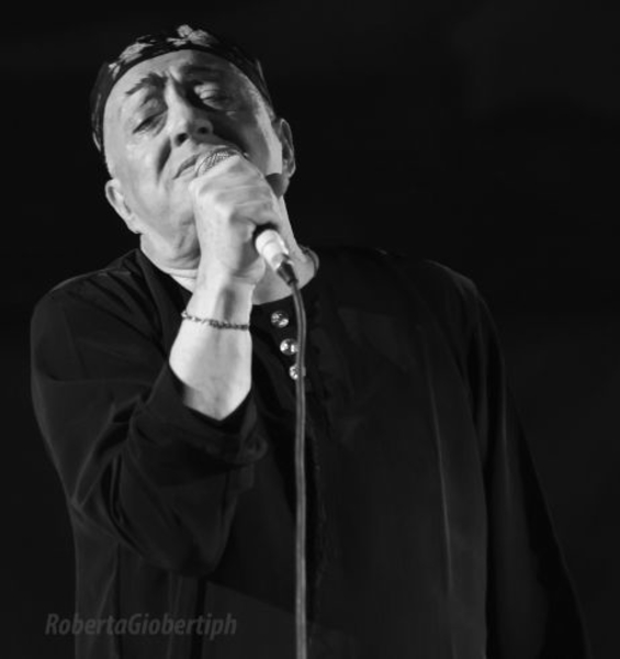 Peppe Barra... E cammina cammina
