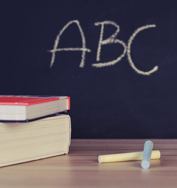 CRUI - Scuole Italiane all’estero: Bando per 14 tirocini curriculari (18 settembre 2023)