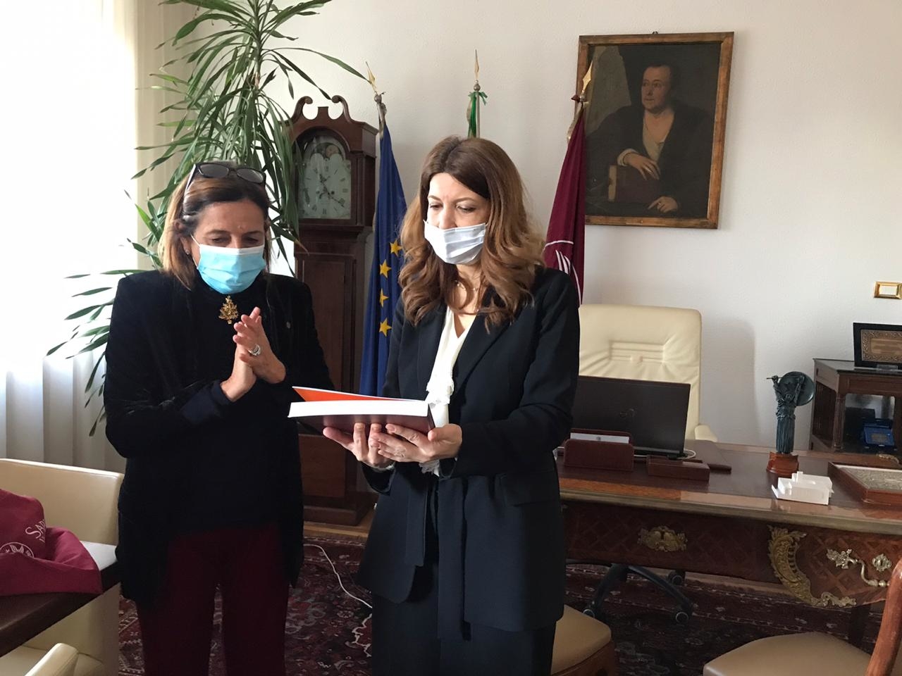 Rettrice e Ambasciatrice