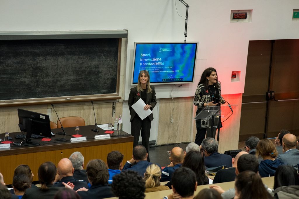 Conferenza di presentazione del report - crediti Fitri Media/Alessandro Marsili