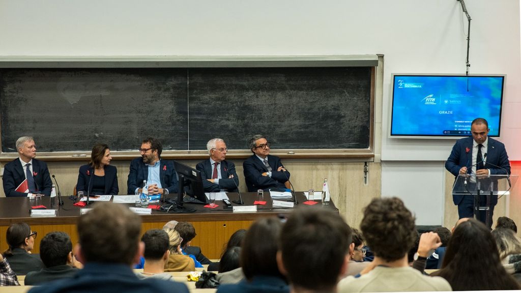 Conferenza di presentazione del report - crediti Fitri Media/Alessandro Marsili