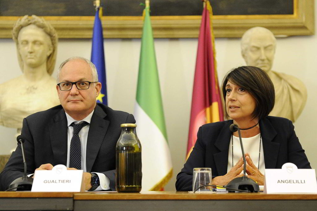 Il sindaco Gualtieri e la vicepresidente della Regione Lazio Roberta Angelilli - foto dall'archivio di Roma Capitale