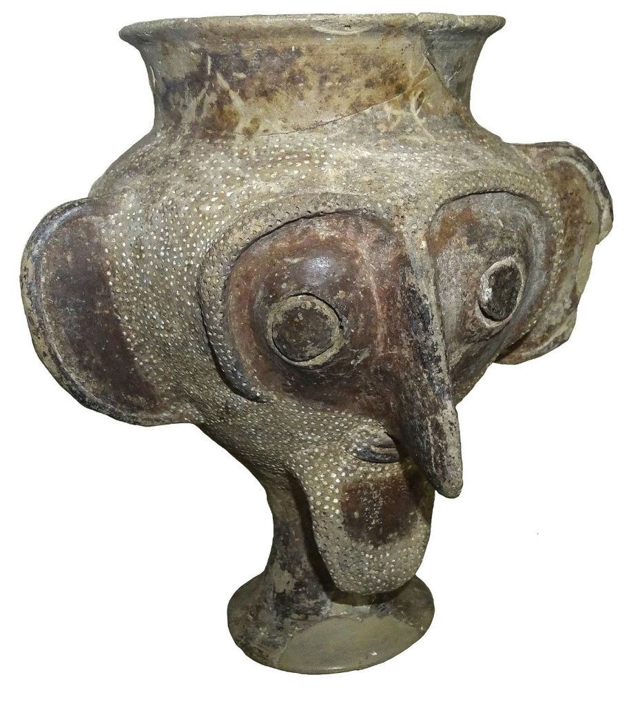 Il vaso antropomorfo in ceramica Tell el-Yahudiyeh proveniente dalla Tomba 9 scoperta da J. Garstang (Bronzo medio II, 1800-1650 a.C.)