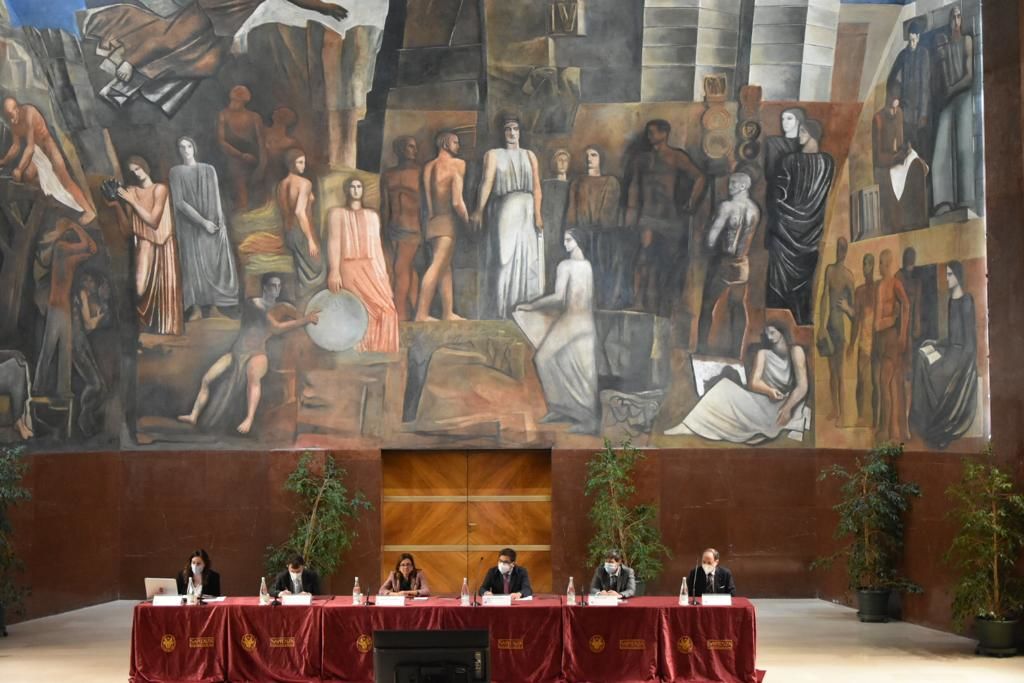 Relatori al tavolo di presidenza - foto di Giorgia Giangrande