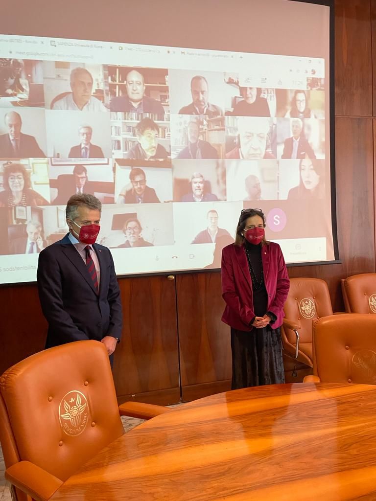 Il prorettore Livio de Santoli e la rettrice Antonella Polimeni alla prima seduta di lavoro del Comitato tecnico-scientifico per la sostenibilità