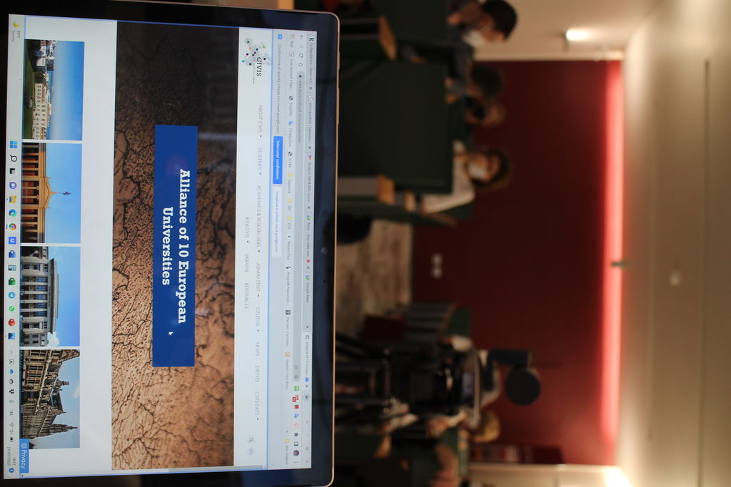 Aula multimediale con i bibliotecari CIVIS