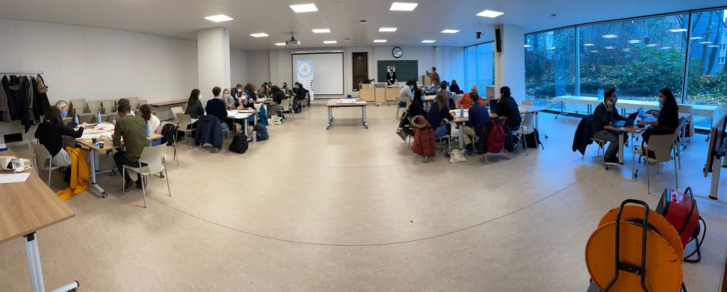 Studenti delle Università CIVIS alla maratona creativa del 25 novembre
