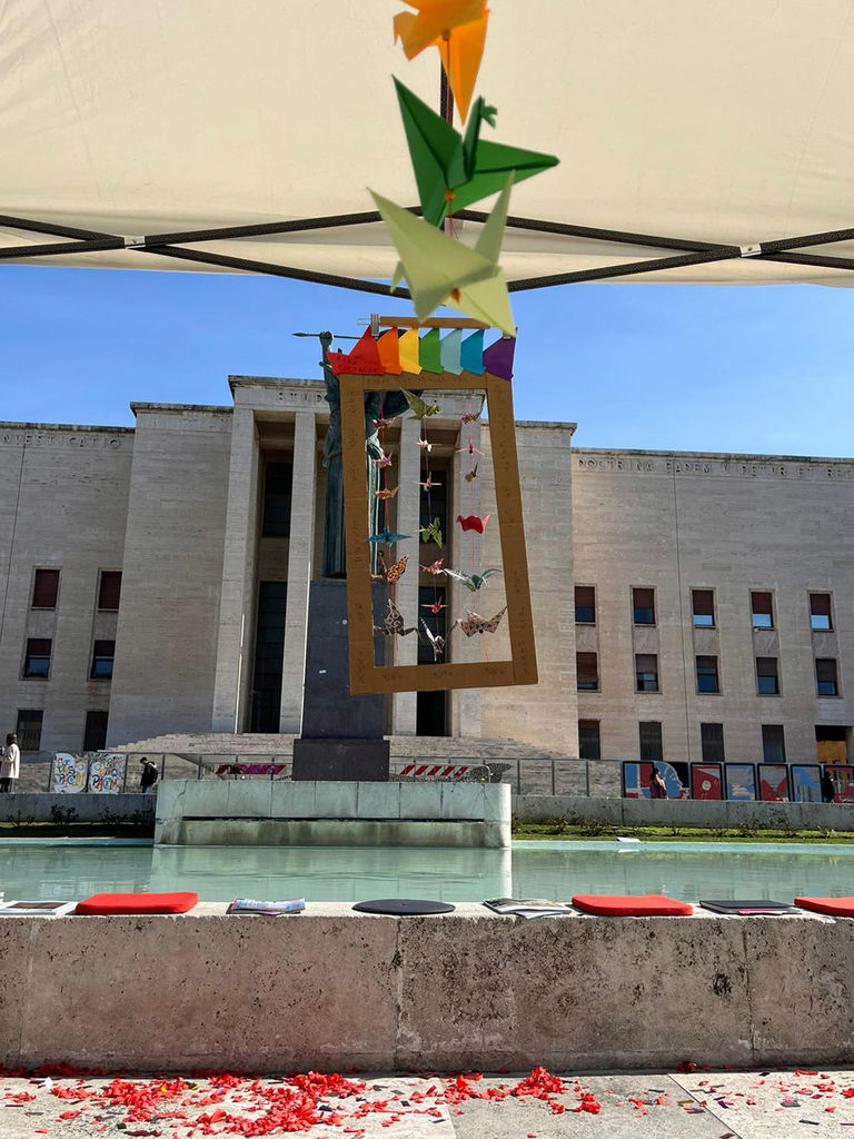 Lo stand in piazzale della Minerva