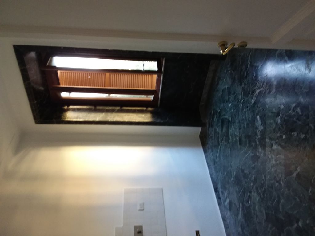 Cucina controcampo - VIA LAGO DI LESINA, 21 INT. 1