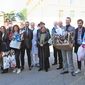 Gruppo studenti con Rettrice